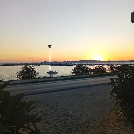 στο λιμανι Case de vacanță Ierissos