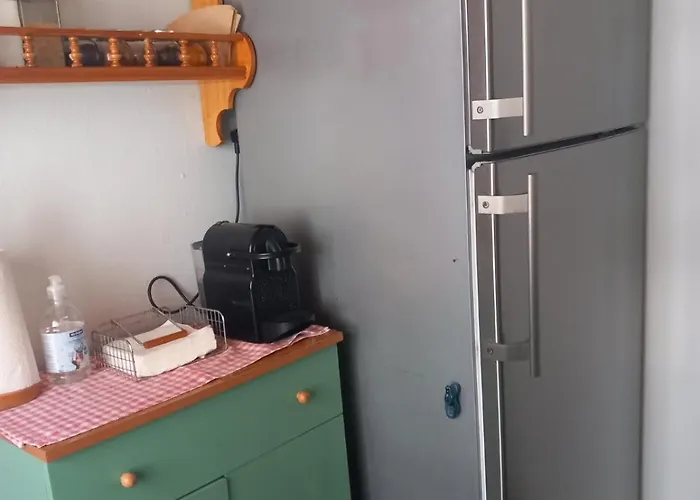 στο λιμανι Nyaraló